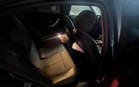 BMW 3 серия, 2016 год, 2 050 000 рублей, 18 фотография