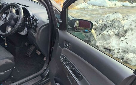Toyota Wish II, 2005 год, 880 000 рублей, 25 фотография