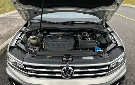 Volkswagen Tiguan II, 2020 год, 2 120 446 рублей, 3 фотография