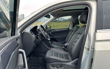 Volkswagen Tiguan II, 2020 год, 2 120 446 рублей, 15 фотография