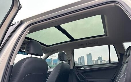 Volkswagen Tiguan II, 2020 год, 2 120 446 рублей, 18 фотография