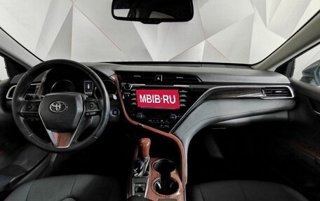 Toyota Camry, 2019 год, 2 143 000 рублей, 11 фотография