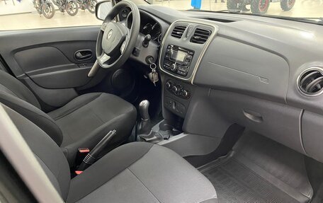 Renault Sandero II рестайлинг, 2015 год, 800 000 рублей, 8 фотография