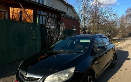 Opel Astra J, 2010 год, 665 000 рублей, 2 фотография