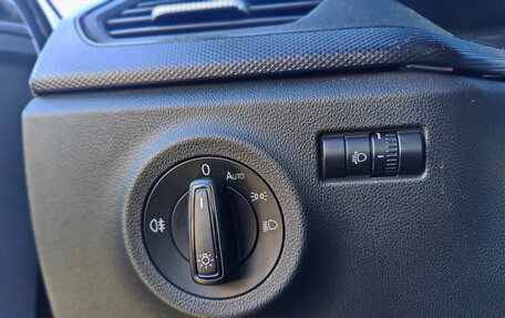 Volkswagen Polo VI (EU Market), 2020 год, 1 475 000 рублей, 18 фотография