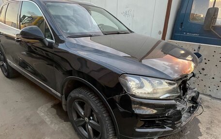 Volkswagen Touareg III, 2012 год, 1 649 000 рублей, 3 фотография