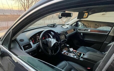 Volkswagen Touareg III, 2012 год, 1 649 000 рублей, 8 фотография