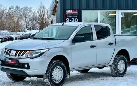 Mitsubishi L200 IV рестайлинг, 2017 год, 1 749 000 рублей, 2 фотография