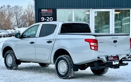 Mitsubishi L200 IV рестайлинг, 2017 год, 1 749 000 рублей, 5 фотография