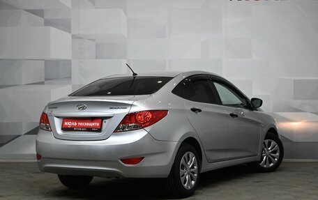 Hyundai Solaris II рестайлинг, 2014 год, 800 000 рублей, 7 фотография
