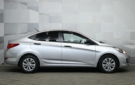 Hyundai Solaris II рестайлинг, 2014 год, 800 000 рублей, 9 фотография