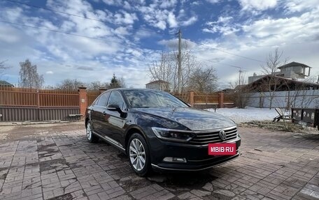 Volkswagen Passat B8 рестайлинг, 2015 год, 1 760 000 рублей, 5 фотография