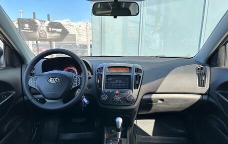 KIA cee'd I рестайлинг, 2009 год, 755 000 рублей, 13 фотография