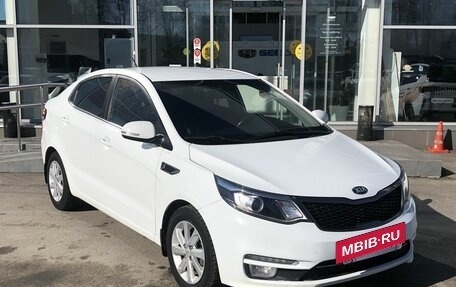 KIA Rio III рестайлинг, 2016 год, 1 094 000 рублей, 3 фотография