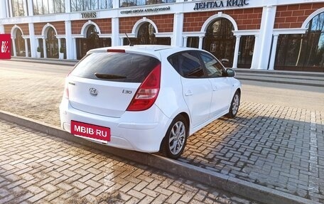 Hyundai i30 I, 2010 год, 890 000 рублей, 4 фотография