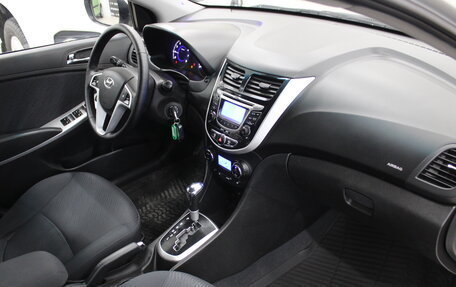 Hyundai Solaris II рестайлинг, 2013 год, 949 000 рублей, 16 фотография