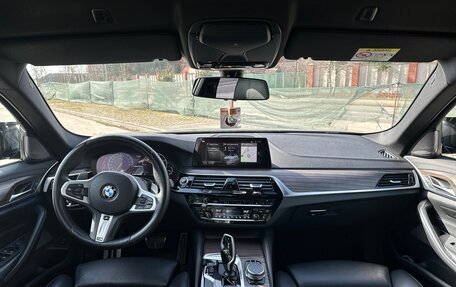 BMW 5 серия, 2019 год, 4 800 000 рублей, 16 фотография