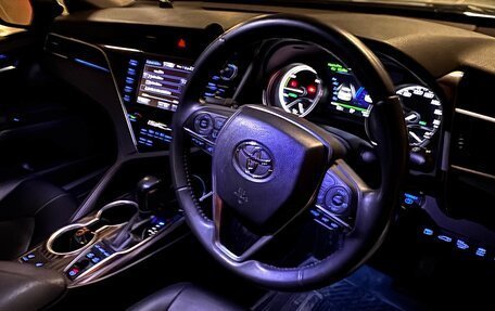 Toyota Camry, 2017 год, 2 990 000 рублей, 24 фотография