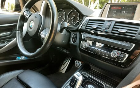 BMW 3 серия, 2018 год, 2 600 000 рублей, 5 фотография
