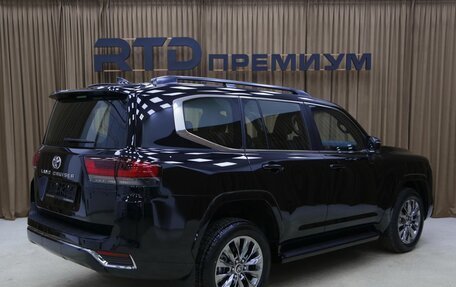 Toyota Land Cruiser, 2024 год, 12 990 000 рублей, 2 фотография