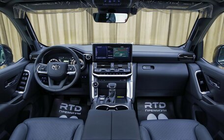 Toyota Land Cruiser, 2024 год, 12 990 000 рублей, 11 фотография