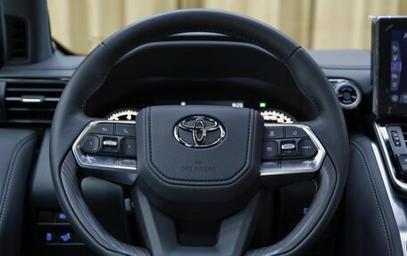 Toyota Land Cruiser, 2024 год, 12 990 000 рублей, 12 фотография