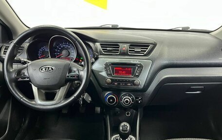 KIA Rio III рестайлинг, 2011 год, 720 000 рублей, 9 фотография