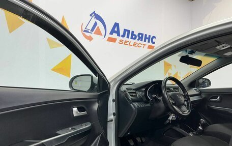 KIA Rio III рестайлинг, 2011 год, 720 000 рублей, 21 фотография