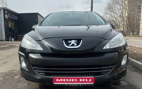 Peugeot 308 II, 2009 год, 550 000 рублей, 2 фотография