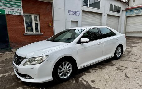 Toyota Camry, 2014 год, 1 680 000 рублей, 6 фотография