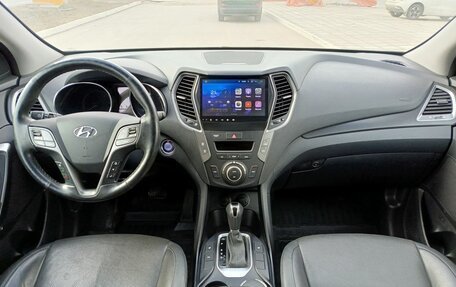 Hyundai Santa Fe III рестайлинг, 2018 год, 2 600 000 рублей, 17 фотография