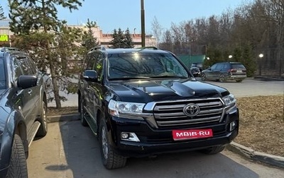 Toyota Land Cruiser 200, 2017 год, 5 550 000 рублей, 1 фотография