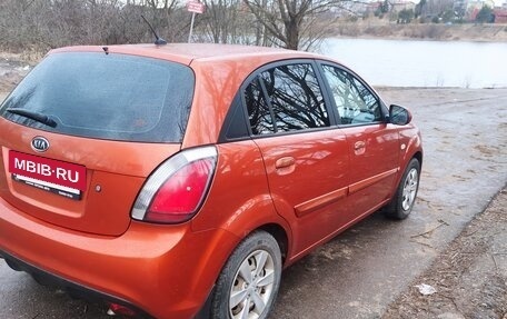 KIA Rio II, 2010 год, 689 000 рублей, 6 фотография