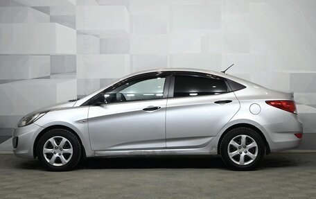 Hyundai Solaris II рестайлинг, 2011 год, 800 000 рублей, 5 фотография