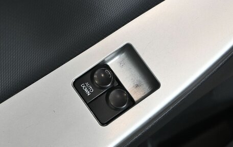 Hyundai Solaris II рестайлинг, 2011 год, 800 000 рублей, 12 фотография