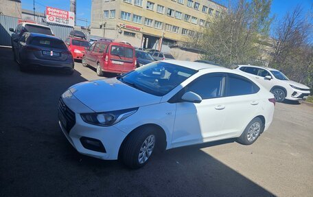 Hyundai Solaris II рестайлинг, 2018 год, 1 115 000 рублей, 5 фотография