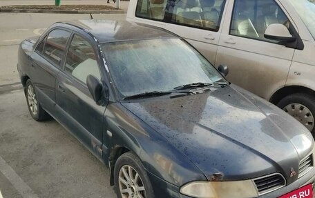 Mitsubishi Carisma I, 2000 год, 240 000 рублей, 6 фотография