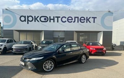 Toyota Camry, 2018 год, 3 050 000 рублей, 1 фотография