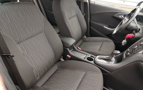 Opel Astra J, 2012 год, 768 000 рублей, 17 фотография