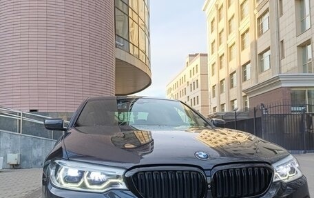 BMW 5 серия, 2017 год, 3 990 000 рублей, 8 фотография