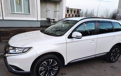 Mitsubishi Outlander III рестайлинг 3, 2021 год, 3 500 000 рублей, 1 фотография