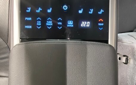 Toyota Camry, 2019 год, 3 150 000 рублей, 6 фотография