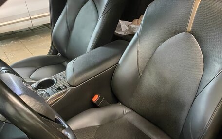 Toyota Camry, 2019 год, 3 150 000 рублей, 21 фотография