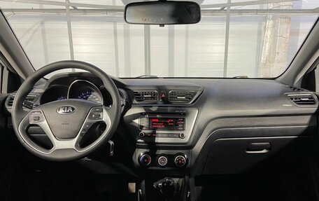KIA Rio III рестайлинг, 2015 год, 1 099 000 рублей, 13 фотография