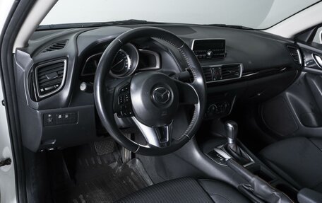 Mazda 3, 2014 год, 1 470 000 рублей, 13 фотография