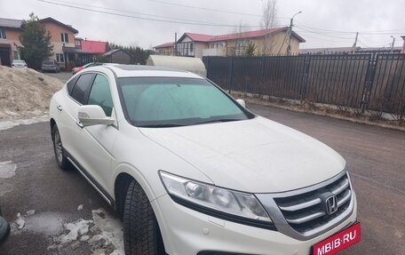 Honda Crosstour I рестайлинг, 2014 год, 1 999 000 рублей, 1 фотография