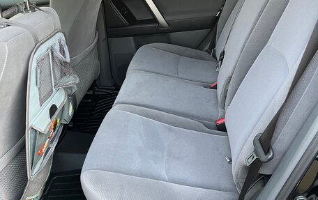 Toyota Land Cruiser Prado 150 рестайлинг 2, 2012 год, 3 210 000 рублей, 4 фотография