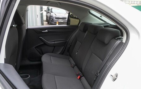 Volkswagen Polo VI (EU Market), 2021 год, 1 310 000 рублей, 9 фотография