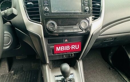 Mitsubishi L200 IV рестайлинг, 2023 год, 2 200 000 рублей, 7 фотография