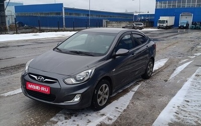 Hyundai Solaris II рестайлинг, 2012 год, 750 000 рублей, 1 фотография